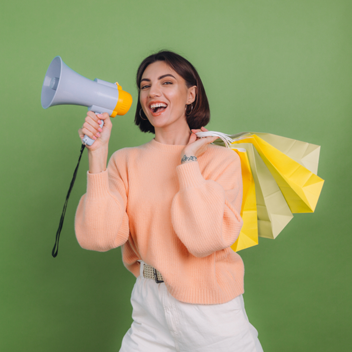 Transforming Seasonal Campaigns into Year-End Success Stories with Influencer Magic